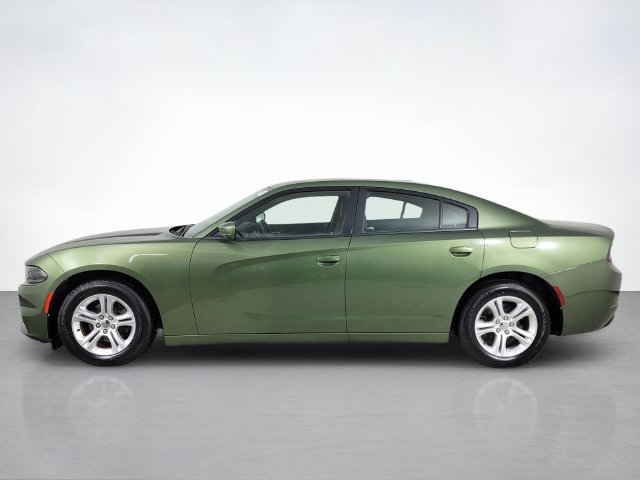 Used 2019 Dodge Charger SXT RWD image 6