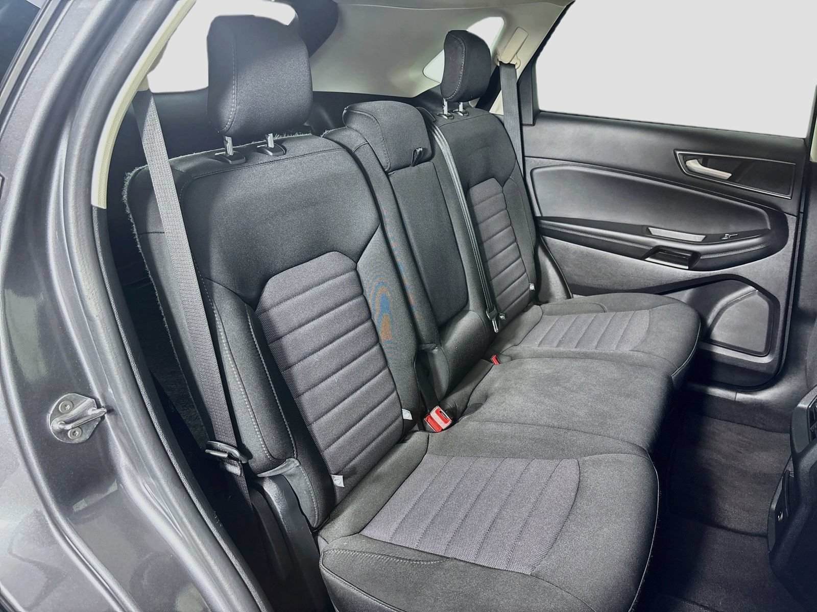 Certified 2021 Ford Edge SE FWD image 24