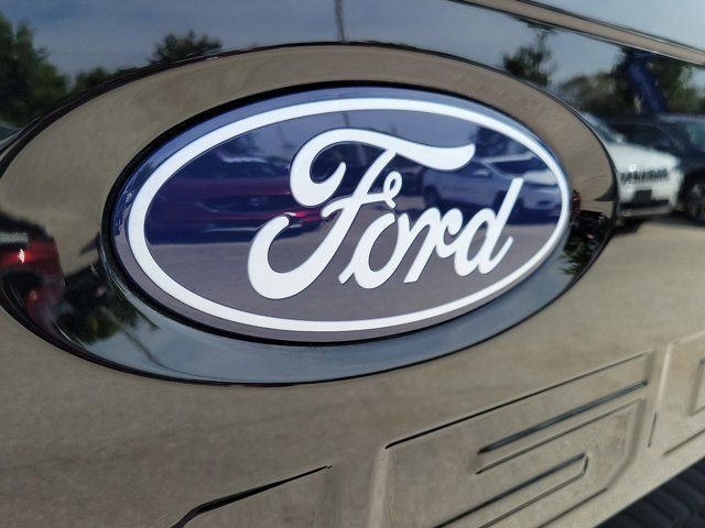 Certified 2024 Ford F150 Lariat w/ FX4 Off-Road Package image 12