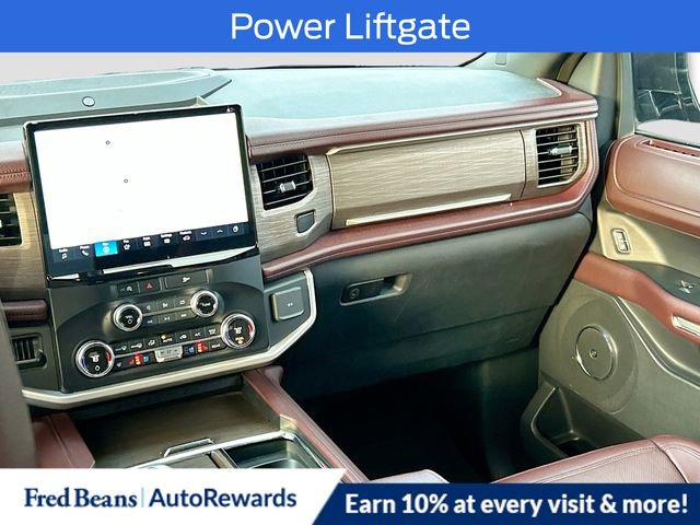 Certified 2023 Ford Expedition Limited image 29