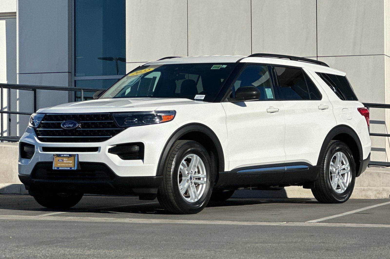 Certified 2022 Ford Explorer XLT image 7