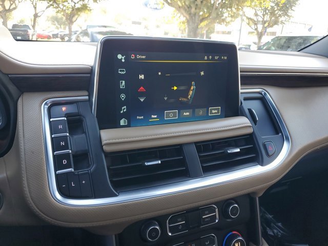 Used 2023 Chevrolet Suburban Premier image 28