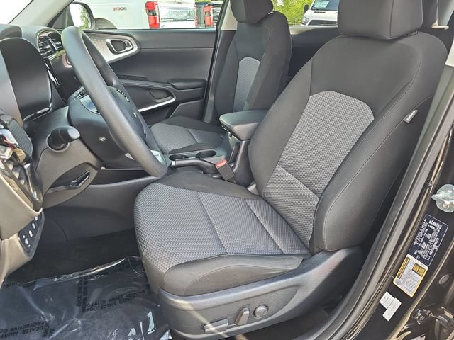 Used 2024 Kia Soul S FWD image 15
