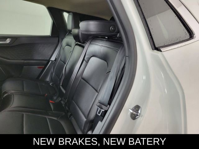 Certified 2020 Ford Escape Titanium image 15