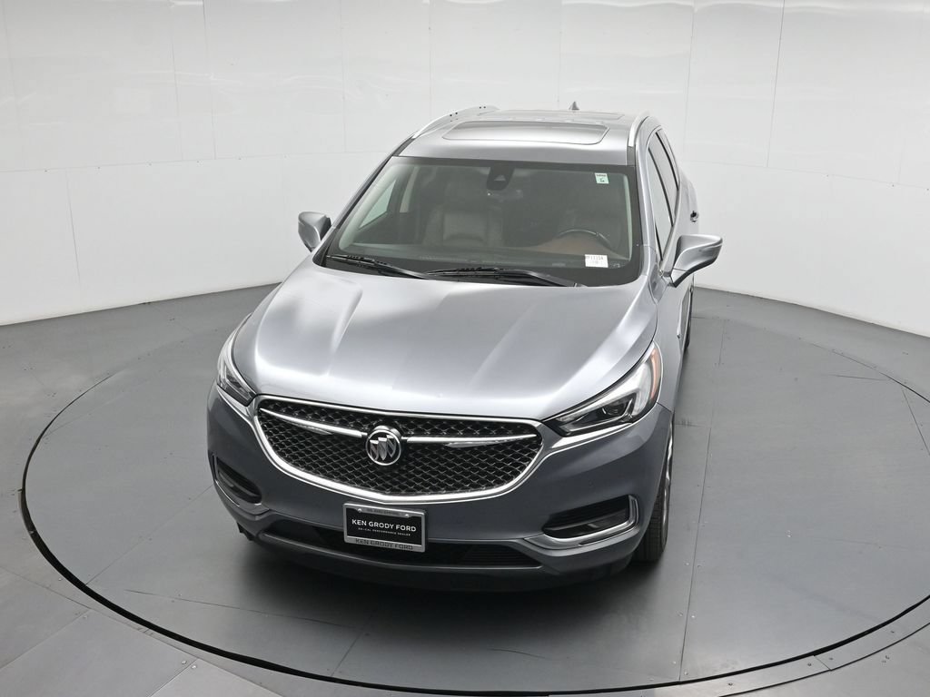 Used 2020 Buick Enclave Avenir w/ Avenir Technology Package FWD image 37