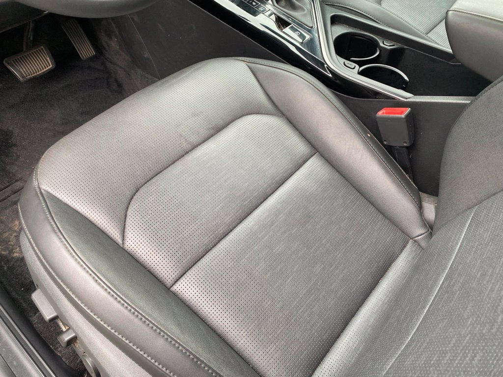 Used 2026 Kia Niro FWD image 15