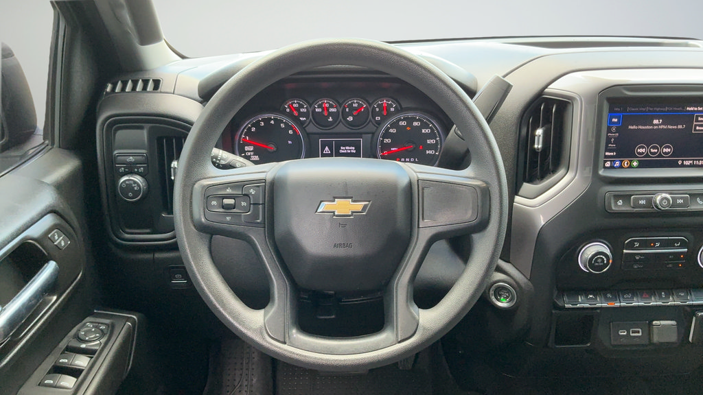 Used 2022 Chevrolet Silverado 1500 Custom RWD image 9
