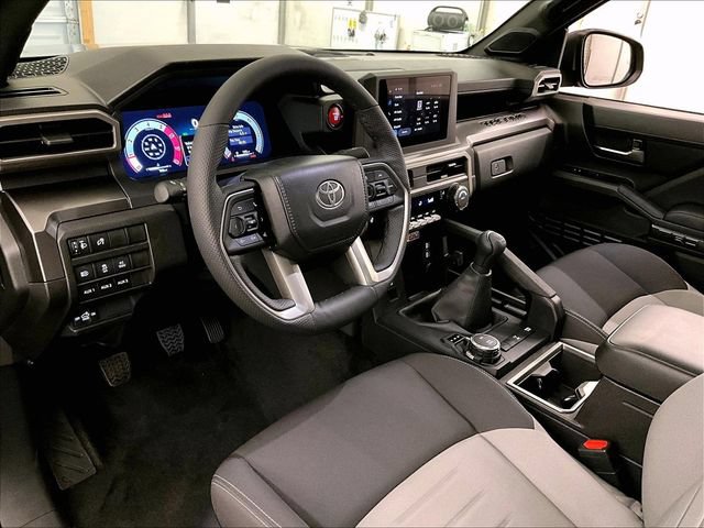 Used 2025 Toyota Tacoma TRD Off-Road w/ TRD Off Road Upgrade Package AWD/4WD image 12
