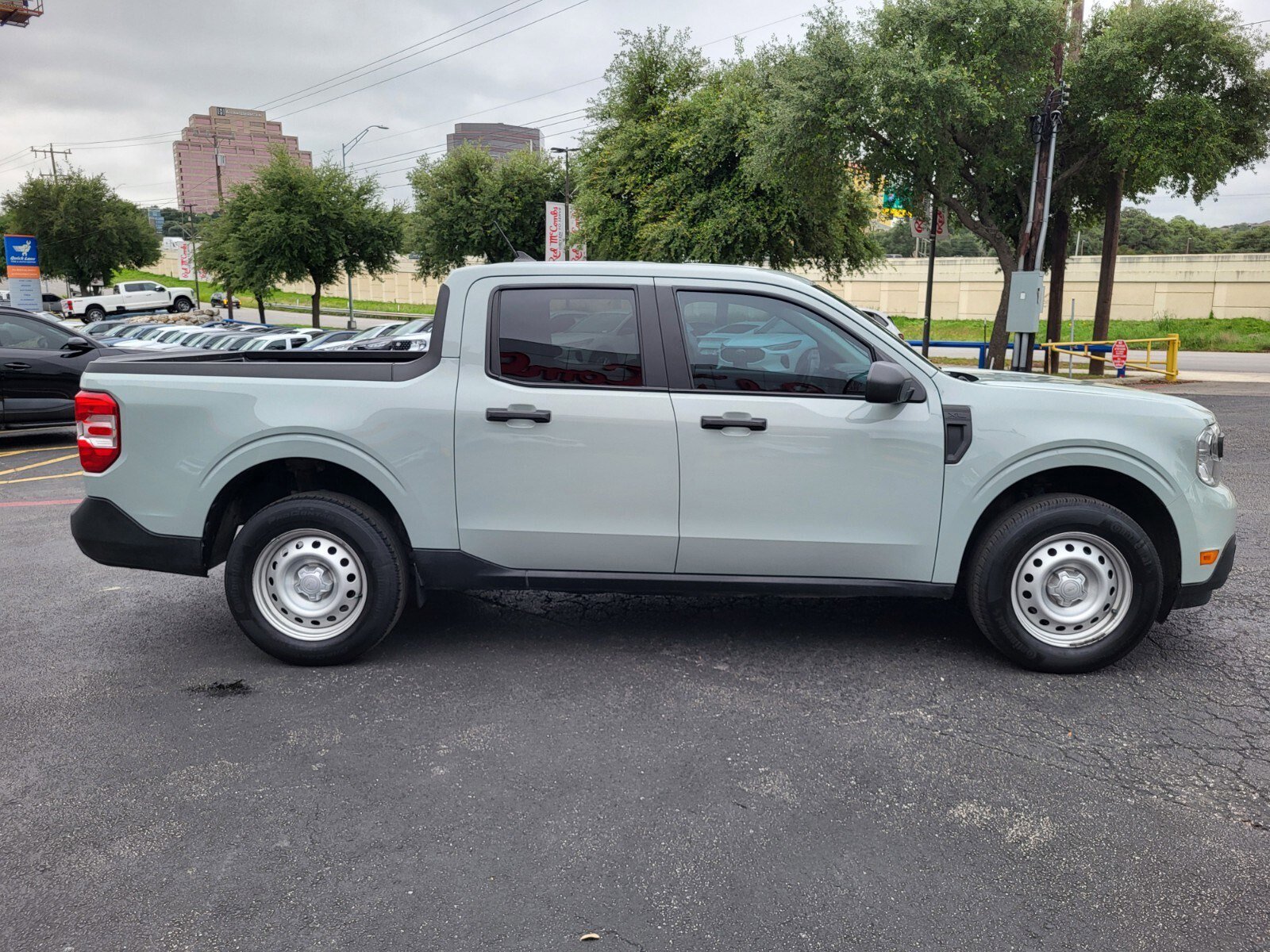 Certified 2024 Ford Maverick XL FWD image 2