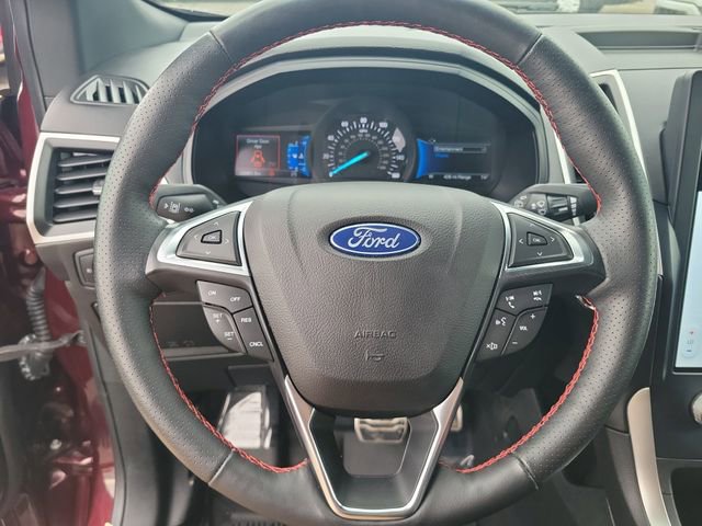 Certified 2023 Ford Edge ST-Line image 16