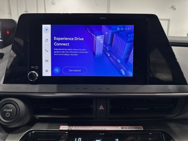 Used 2025 Toyota Prius LE FWD image 24