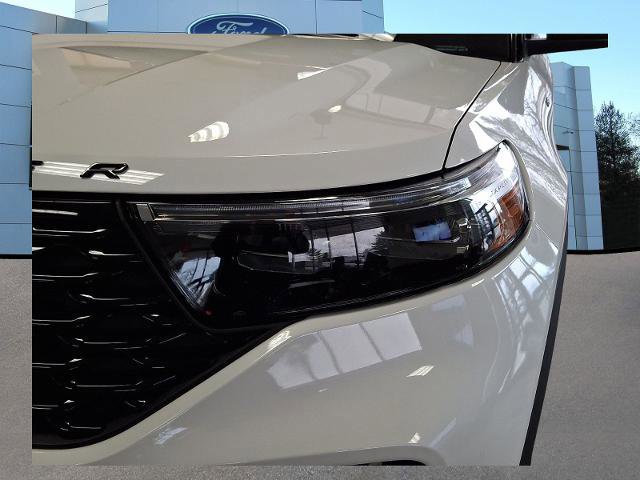 Certified 2023 Ford Explorer ST-Line w/ Class IV Trailer Tow Package image 7