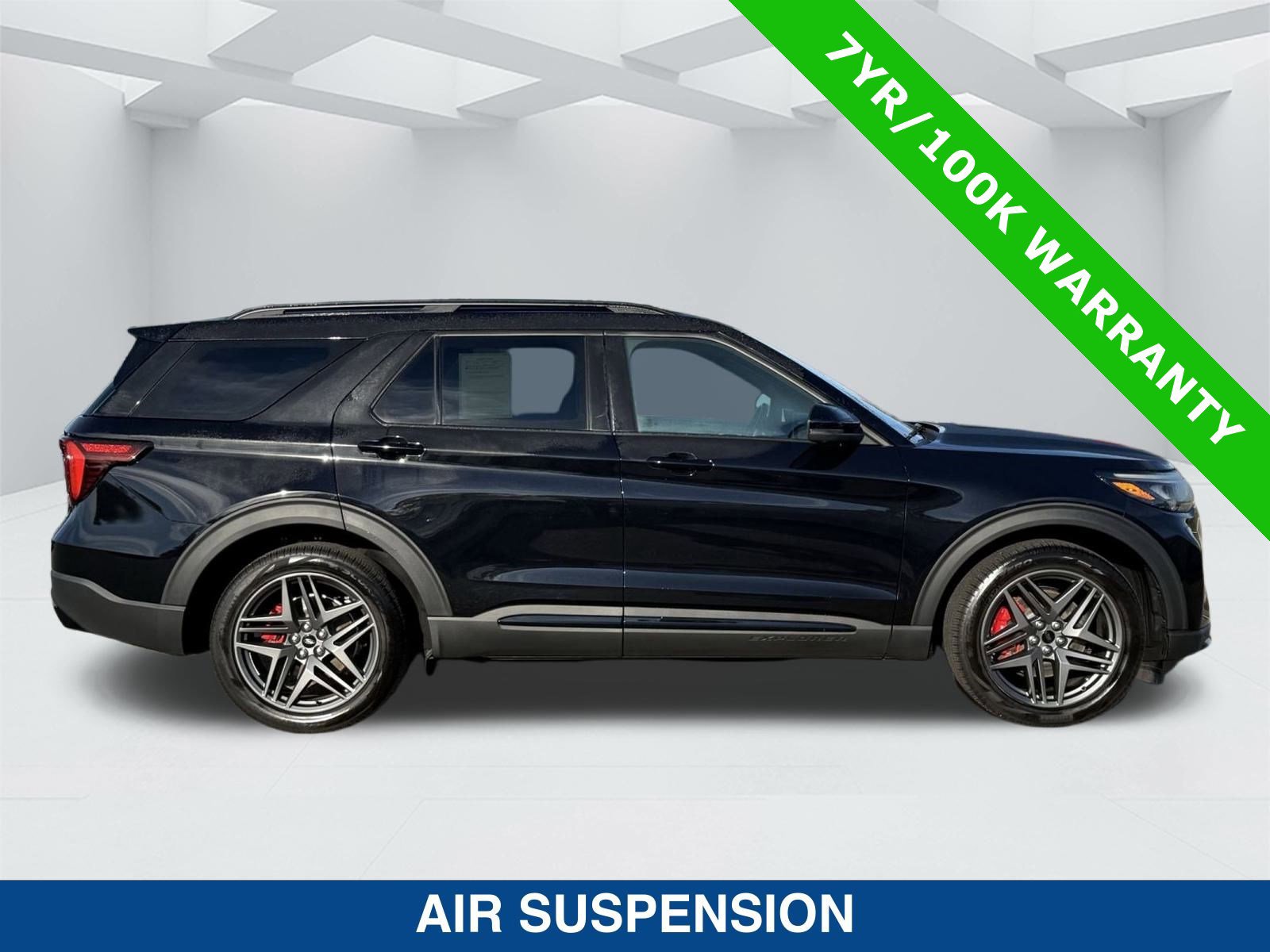 Certified 2025 Ford Explorer ST video 3