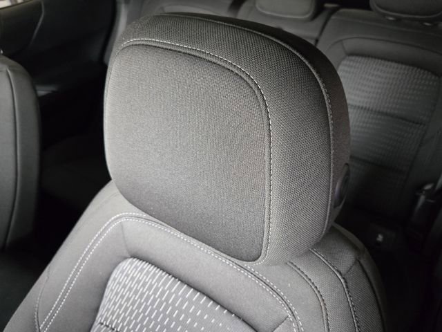 Used 2026 Chevrolet Equinox LT FWD image 25