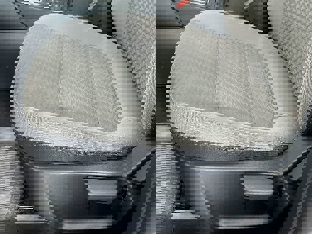 Certified 2022 Ford Escape SE w/ Cold Weather Package image 29