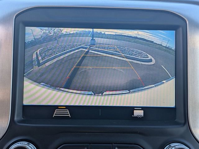 Used 2020 GMC Sierra 1500 SLE w/ SLE Value Package image 23