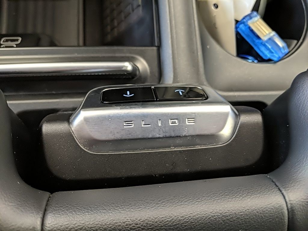 Certified 2025 Ford Expedition Max Platinum image 28