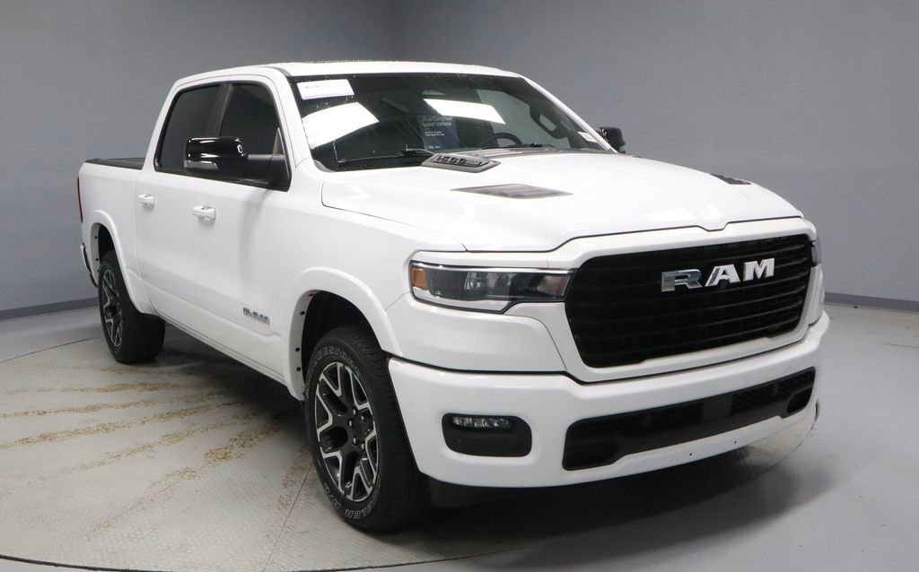 Used 2025 RAM 1500 Laramie w/ Sport Appearance Package