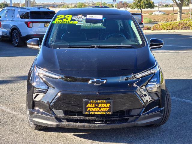 Used 2023 Chevrolet Bolt LT w/ Infotainment Package FWD image 2