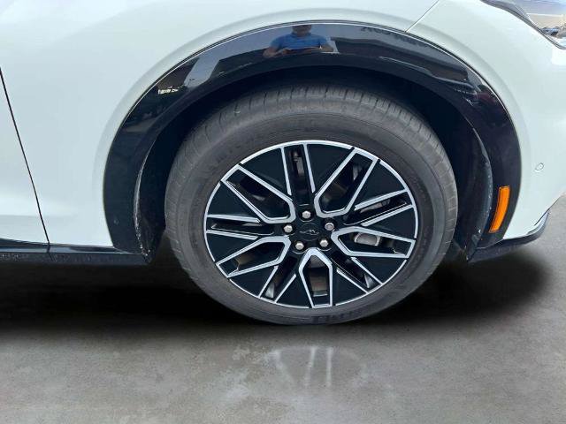 Certified 2024 Ford Mustang Mach-E Premium AWD/4WD image 35