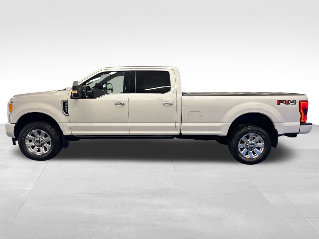 Certified 2019 Ford F350 Platinum w/ FX4 Off-Road Package AWD/4WD image 2