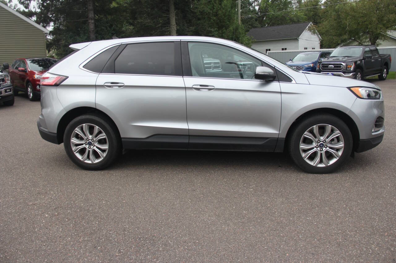 Certified 2022 Ford Edge Titanium image 4