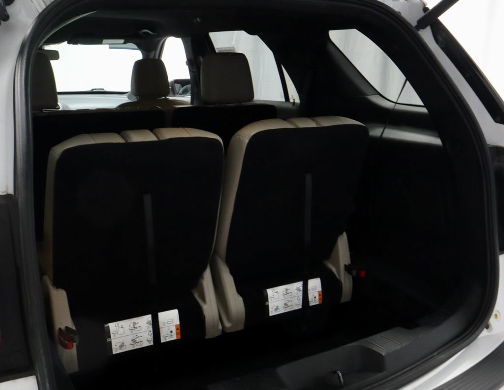 Certified 2019 Ford Explorer XLT w/ Equipment Group 202A AWD/4WD image 12