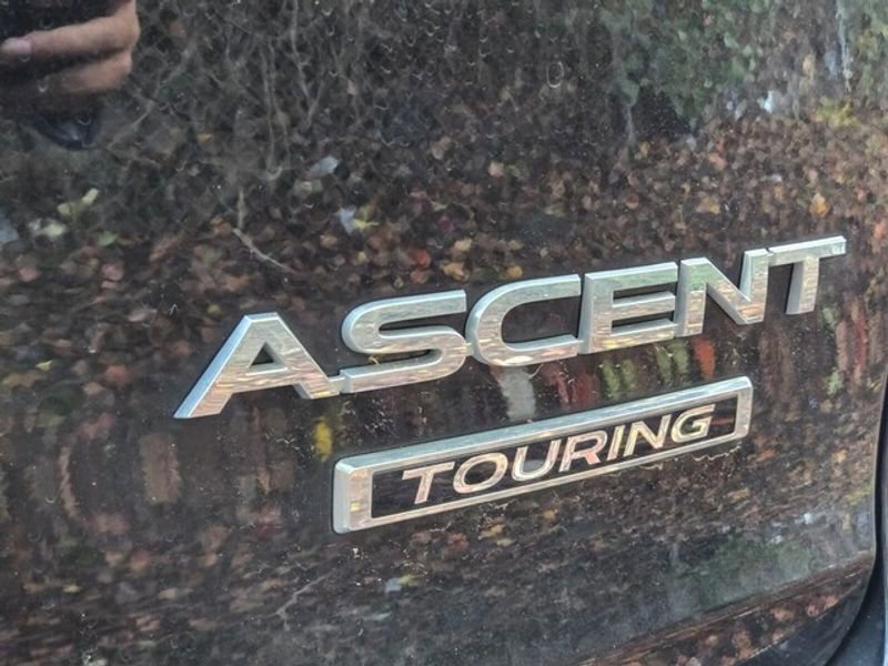 Used 2024 Subaru Ascent Touring image 8