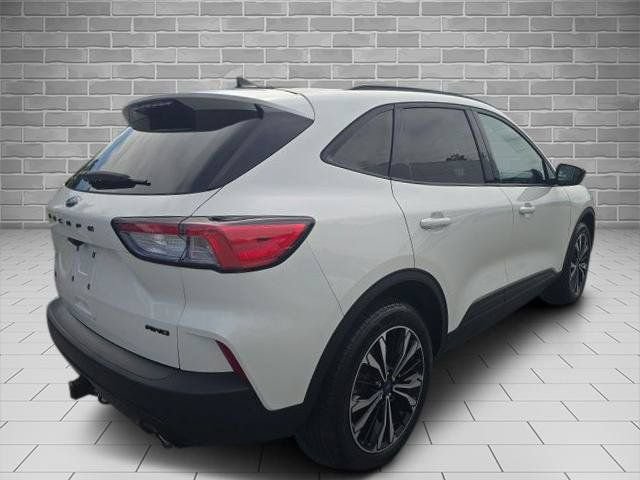 Certified 2022 Ford Escape SEL w/ SEL Stealth AWD Package image 4