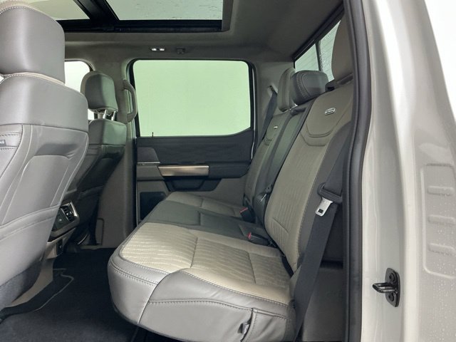 Certified 2026 Ford F450 Platinum w/ Platinum Plus Package AWD/4WD image 31