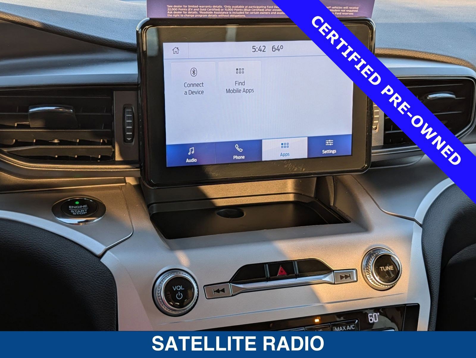 Certified 2020 Ford Explorer XLT image 28