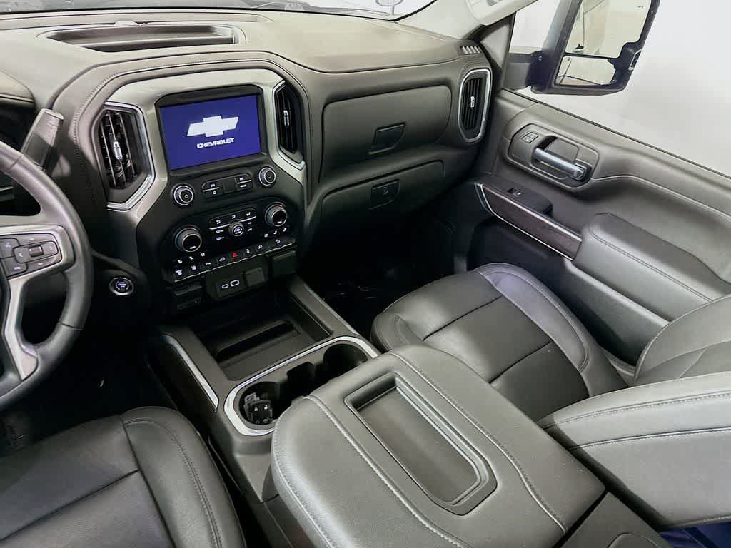 Used 2022 Chevrolet Silverado 2500 LTZ w/ LTZ Plus Package AWD/4WD image 11