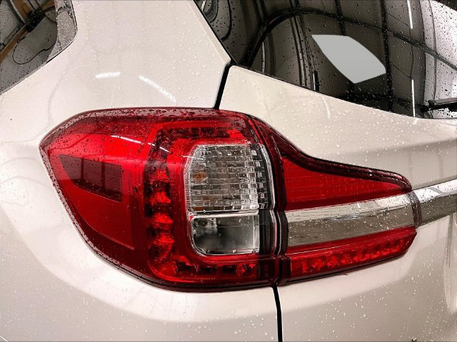 Used 2021 Subaru Ascent Limited w/ Technology Package AWD/4WD image 29