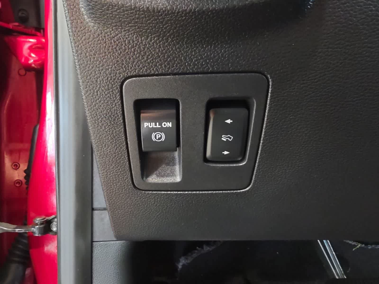 Certified 2019 Ford F150 XLT w/ Equipment Group 302A Luxury AWD/4WD image 17