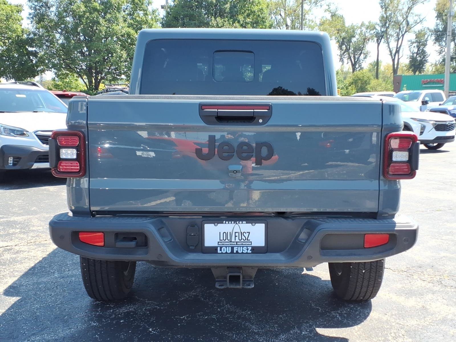 Used 2025 Jeep Gladiator Sport w/ Premium Package AWD/4WD image 24