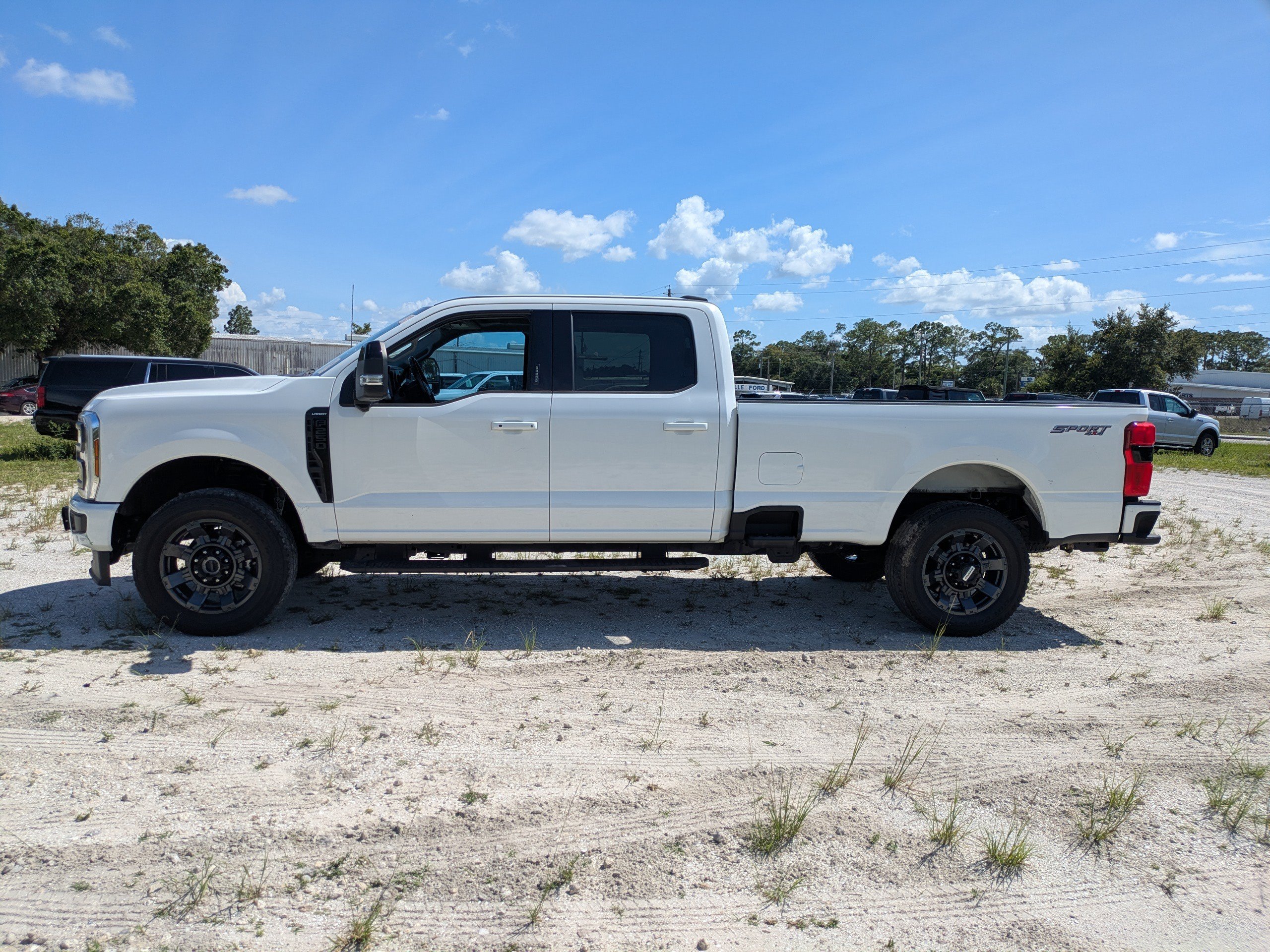 Certified 2024 Ford F250 Lariat w/ Lariat Ultimate Package AWD/4WD image 7