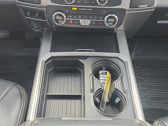 Certified 2022 Ford F350 Platinum w/ Snow Plow Prep Package image 18