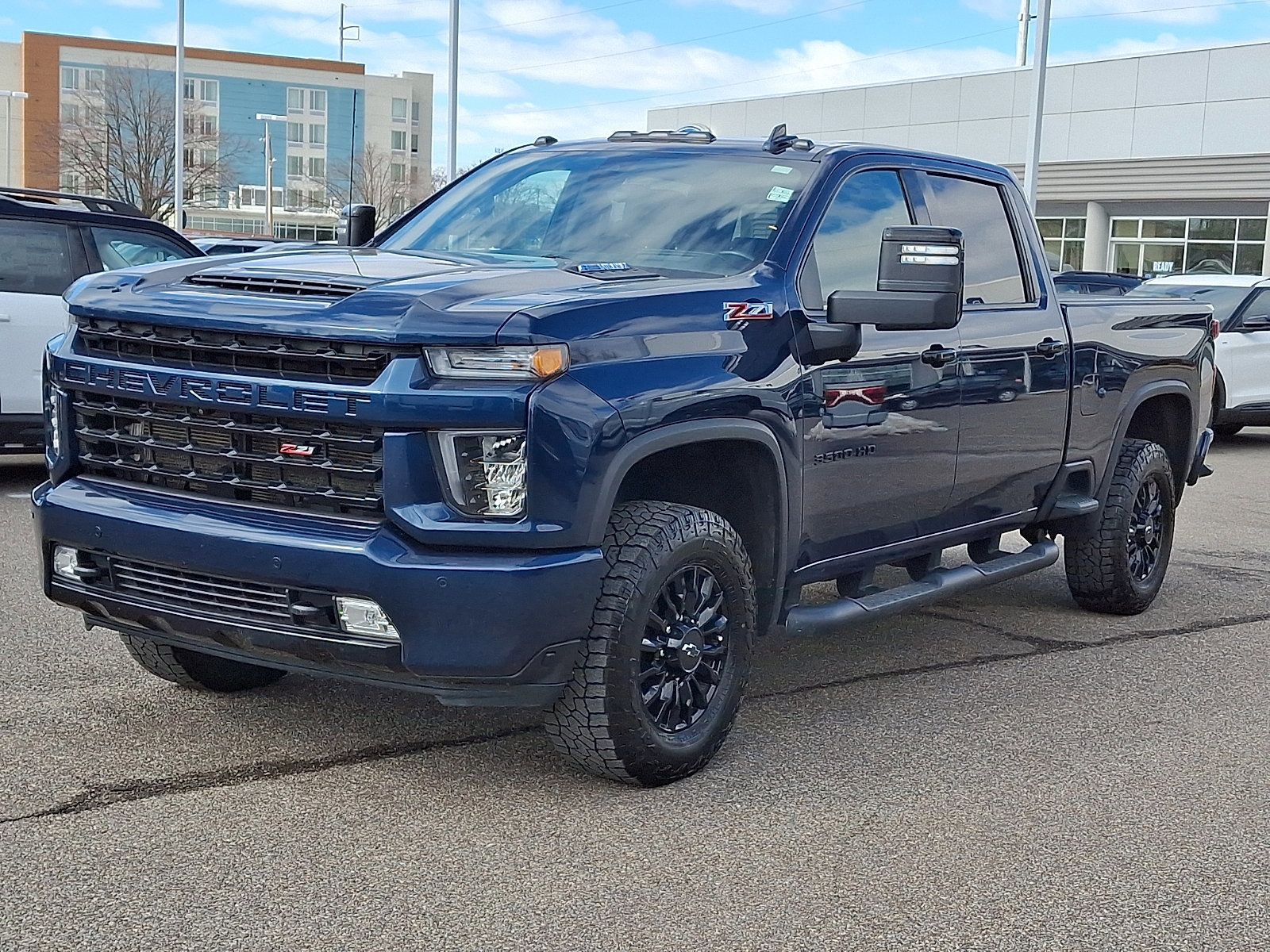 Used 2022 Chevrolet Silverado 3500 LTZ w/ LTZ Plus Package image 2
