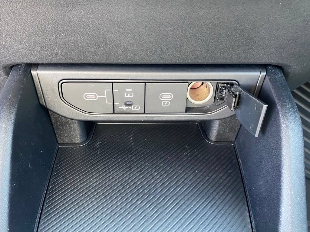 Used 2025 Kia K4 FWD image 18