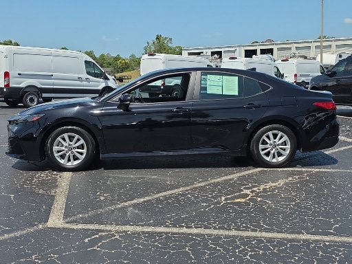 Used 2025 Toyota Camry LE w/ Convenience Package FWD image 3