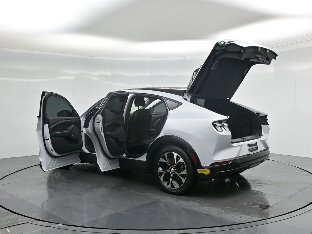 Certified 2022 Ford Mustang Mach-E Premium image 56