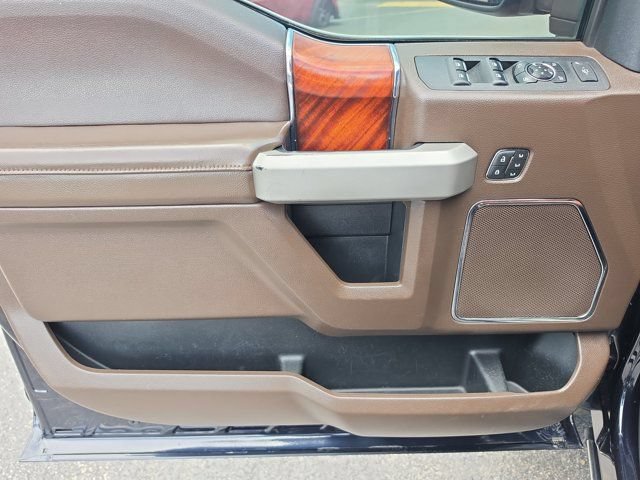Certified 2021 Ford F250 King Ranch w/ King Ranch Ultimate Package AWD/4WD image 18