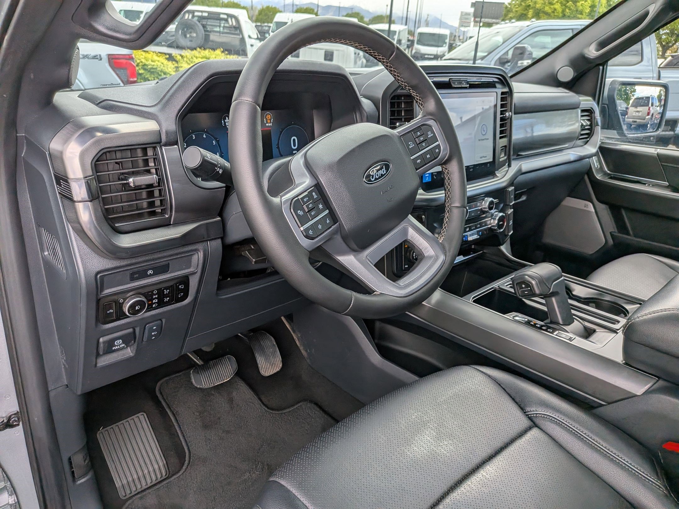 Certified 2025 Ford F150 Lariat w/ FX4 Off-Road Package AWD/4WD image 16