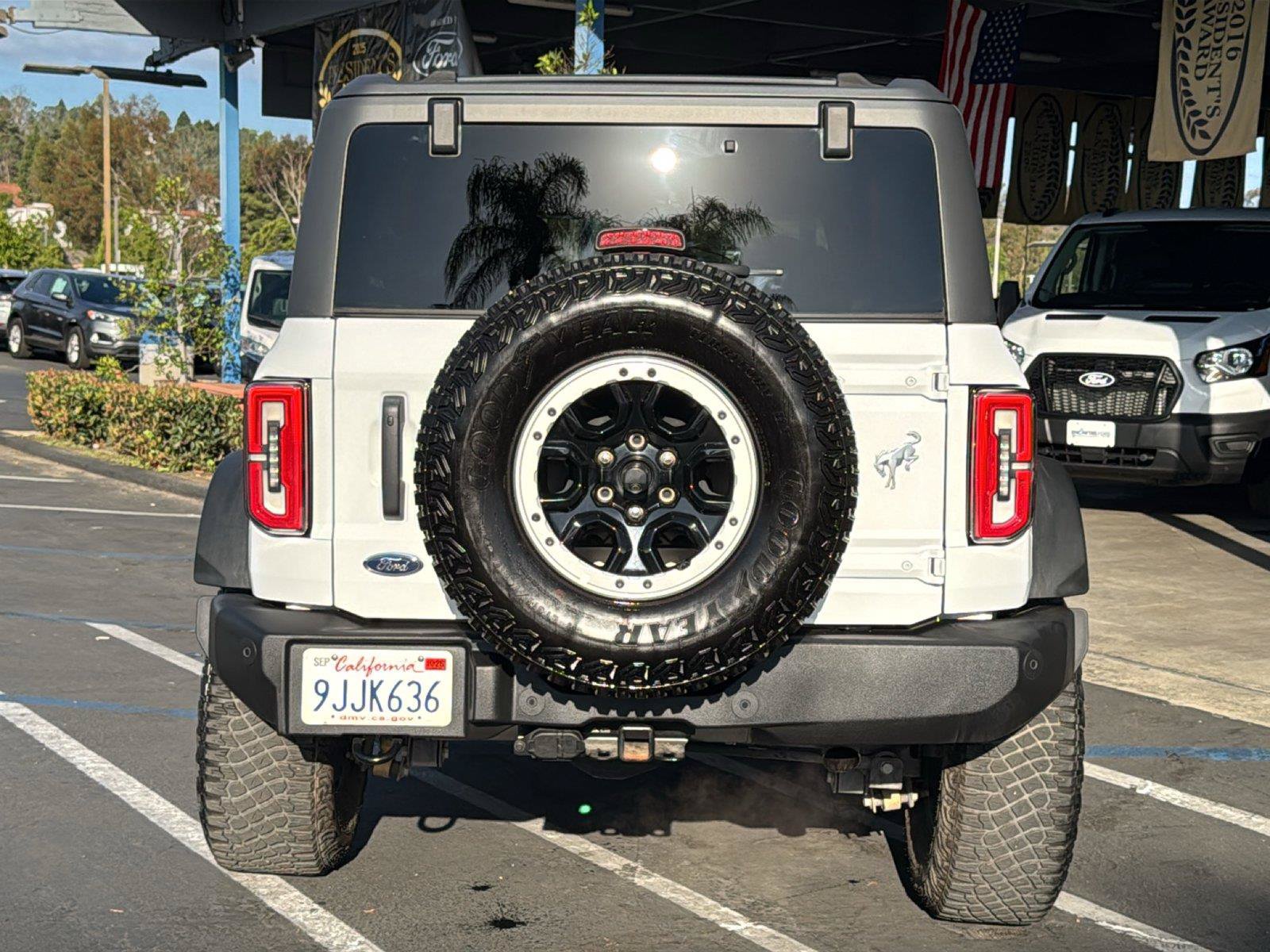 Certified 2023 Ford Bronco Big Bend w/ Sasquatch Package AWD/4WD image 13