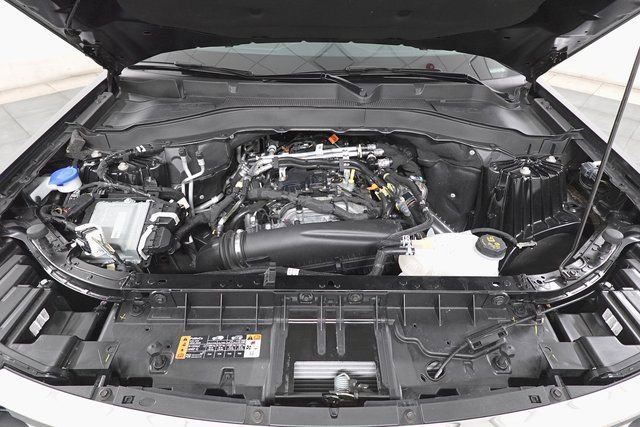 Certified 2025 Ford Explorer Active image 30