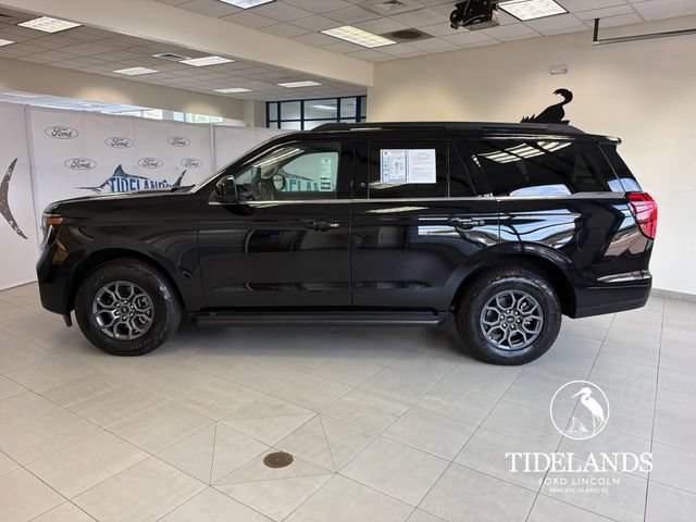 Certified 2025 Ford Expedition Active RWD image 5