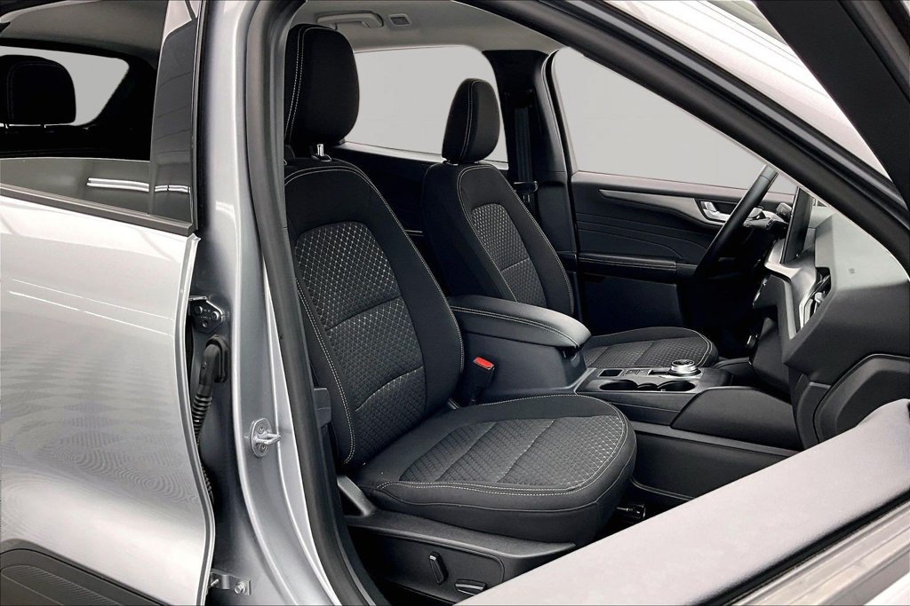 Certified 2023 Ford Escape Active w/ Tech Pack #2 AWD/4WD image 7