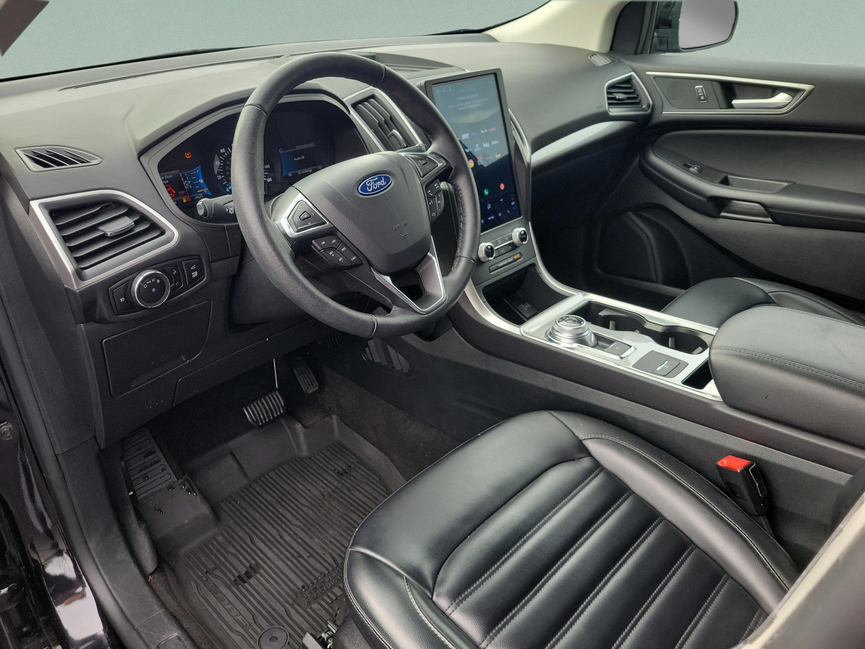 Certified 2024 Ford Edge SEL w/ Convenience Package AWD/4WD image 16