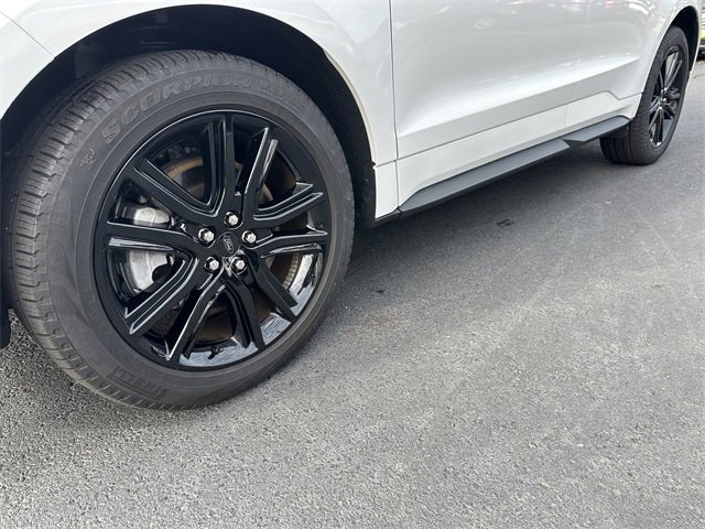 Certified 2024 Ford Edge ST-Line image 13