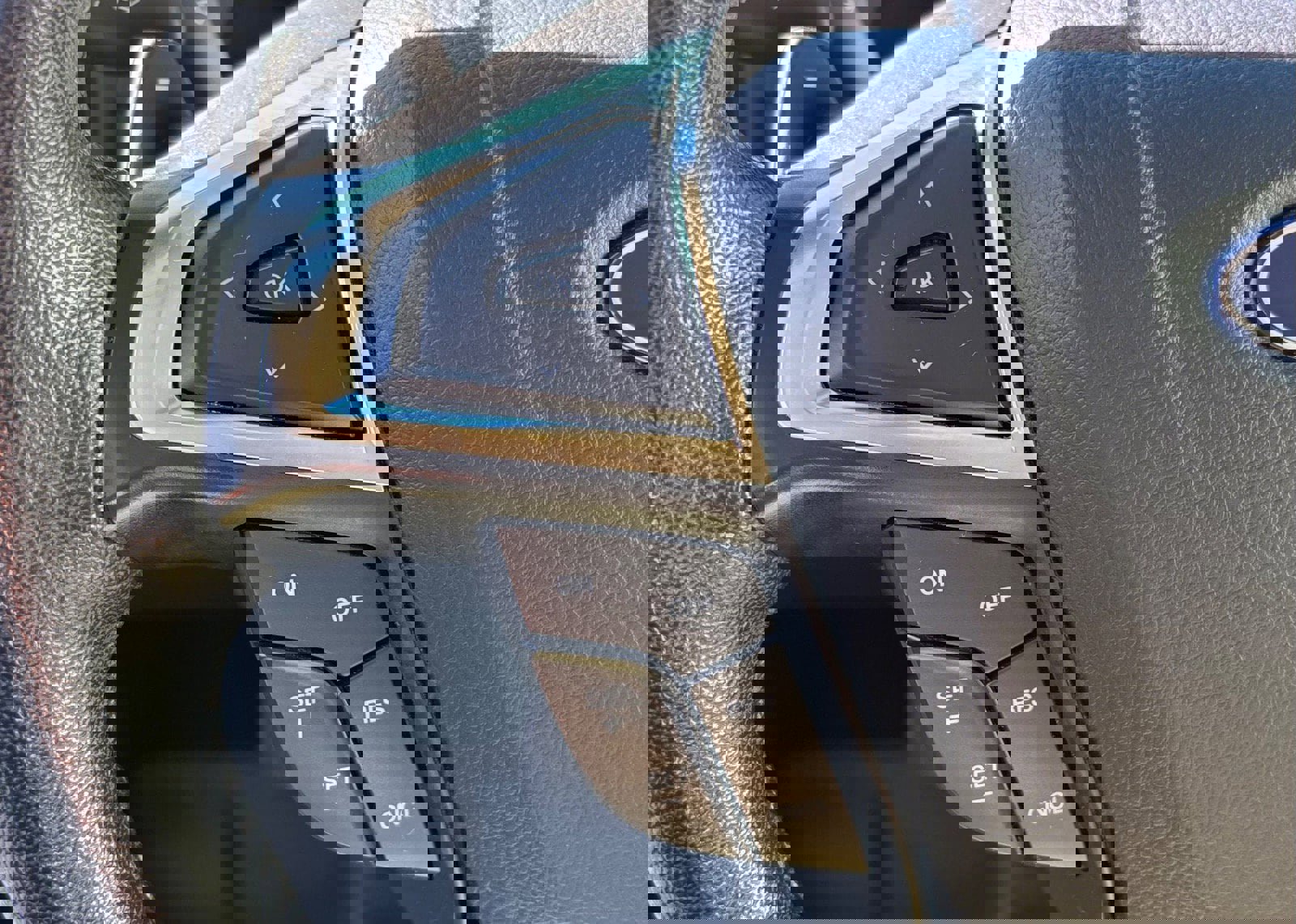 Certified 2024 Ford Edge SEL w/ Convenience Package image 31